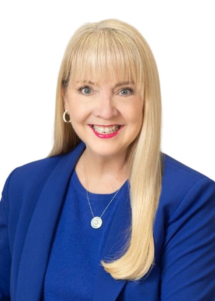 Headshot of Carolyn Ferguson, Executive Facilitator at Victory Consulting