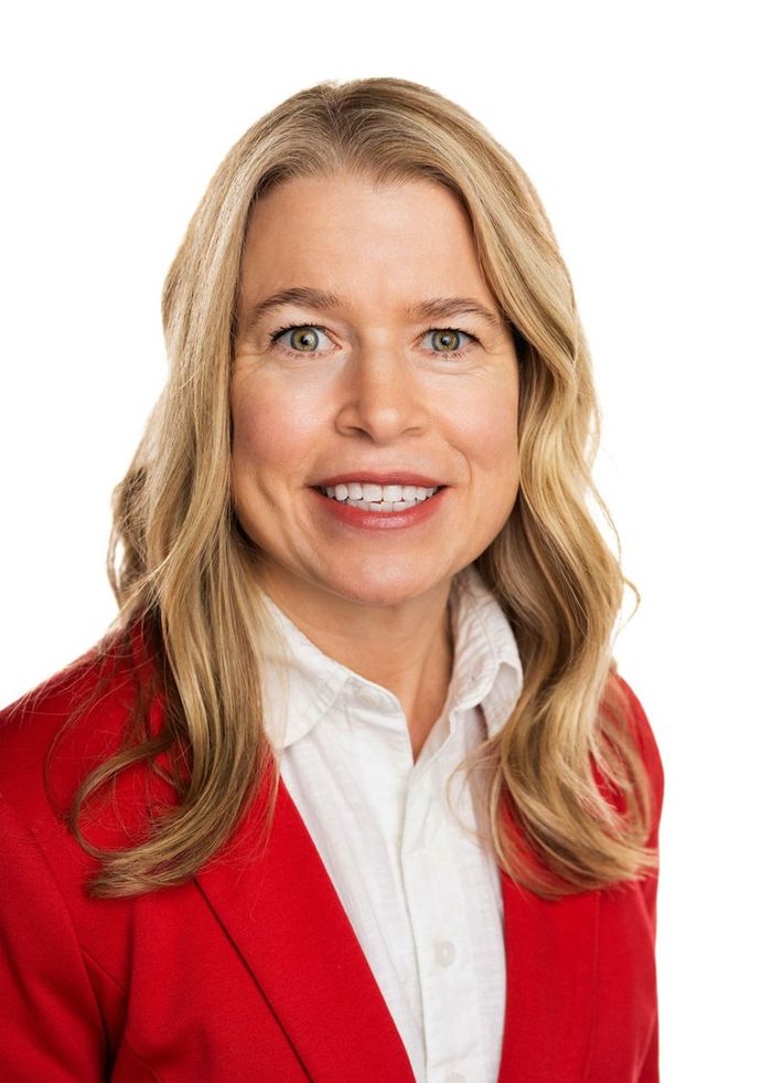 Headshot of Sarah Takash, Chief Operating Officer at Victory Consulting