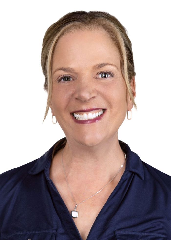 Headshot of Susan Levy, Executive Facilitator and Presentation Coach at Victory Consulting