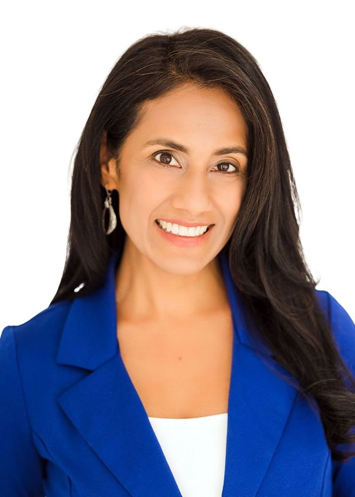 Headshot of Vaishali Jadhav, Executive Facilitator at Victory Consulting